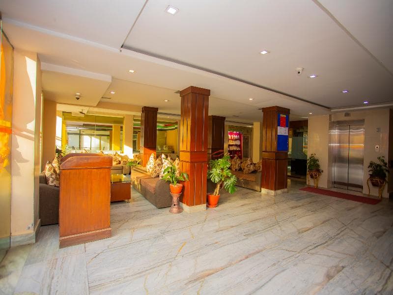 Capital O 338 Yellow Pagoda Hotel 4