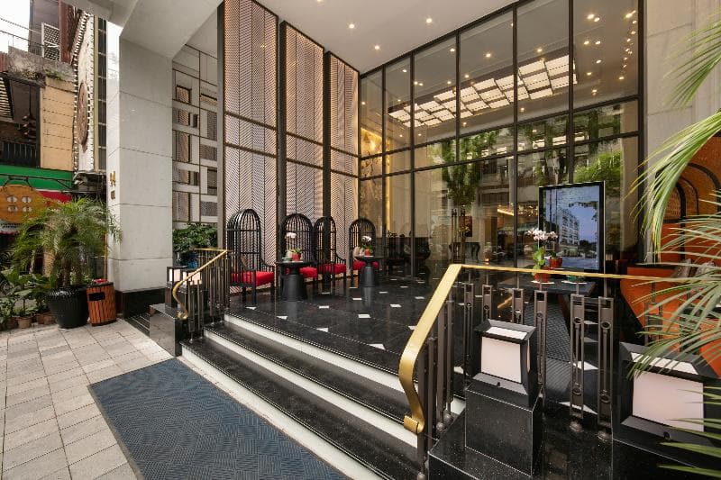 The Oriental Jade Hotel 3