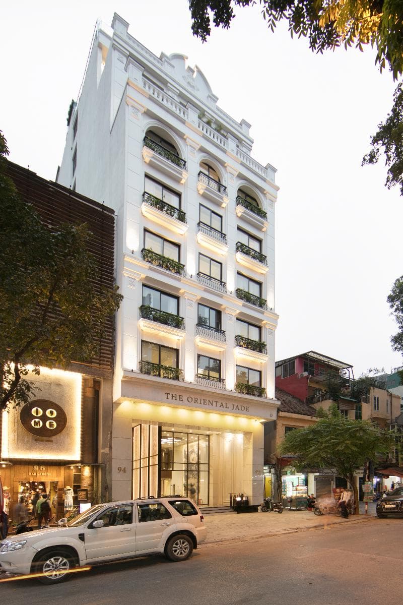 The Oriental Jade Hotel 5