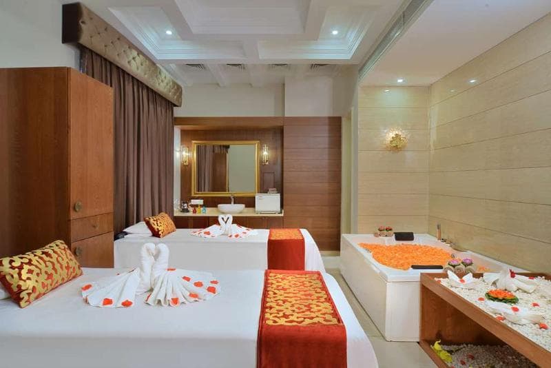 Radisson Chandigarh Zirakpur 2