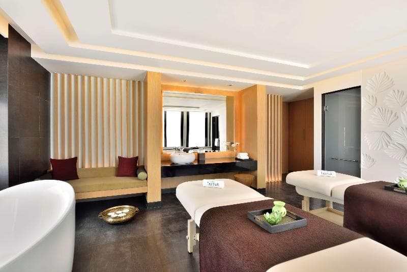Radisson Blu Faridabad 3