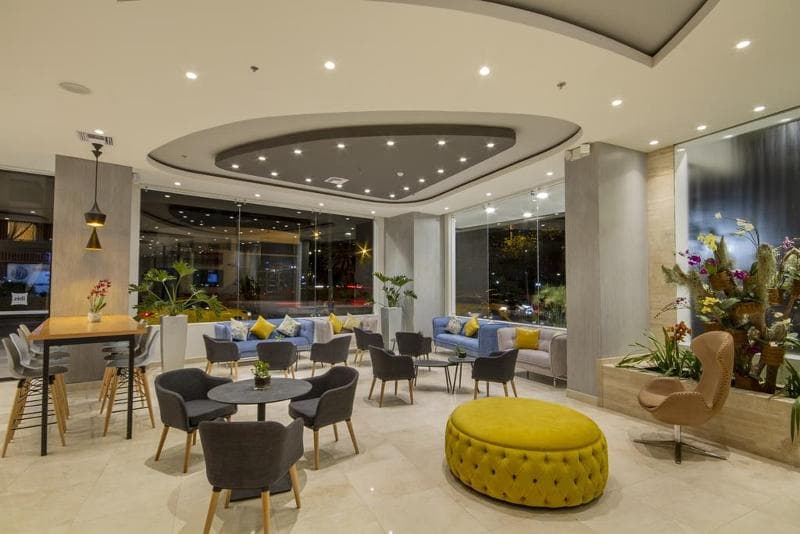 Ibis Quito 3
