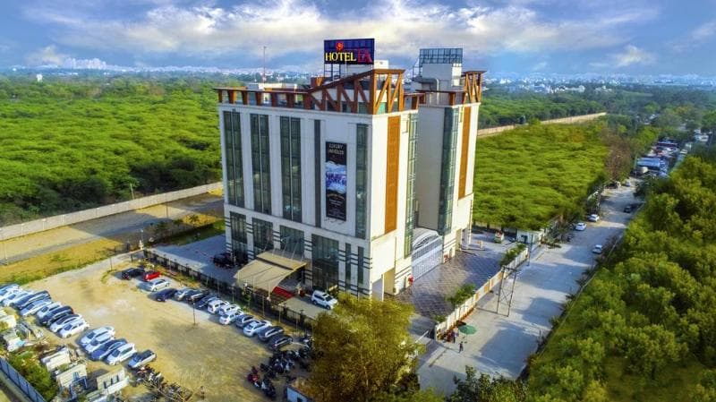 Hotel La New Delhi 4