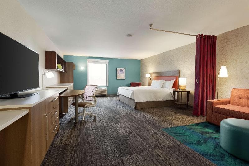Home2 Suites by Hilton Portland Airport OR 4