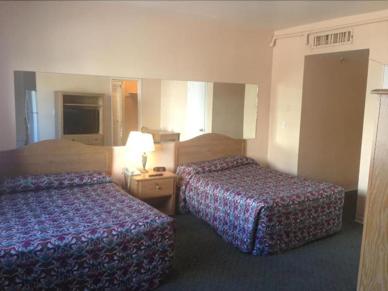 Geneva Hotel 3