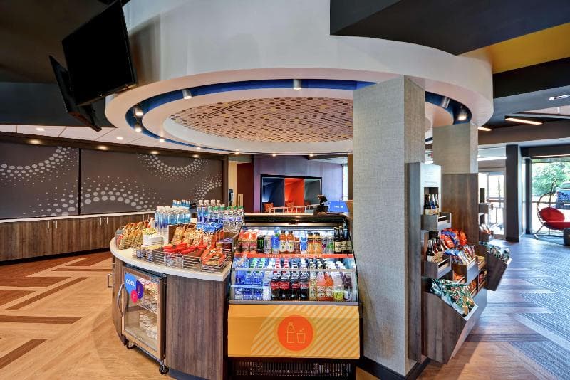 Tru by Hilton Denver 3