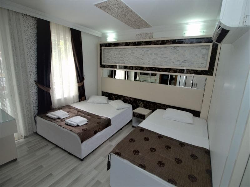 Behram Hotel 4