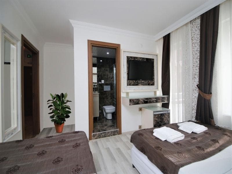 Behram Hotel 5