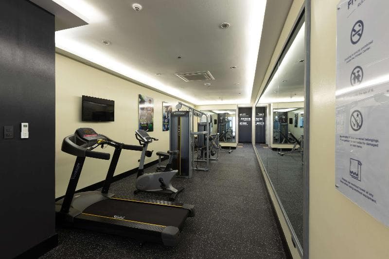 Best Western Plus Metro Clark 3