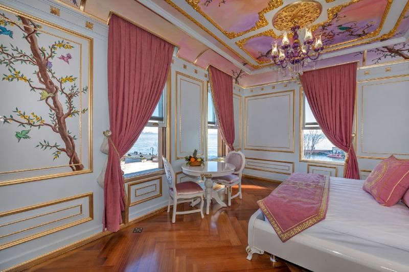 Seven Hills Palace & Spa 5