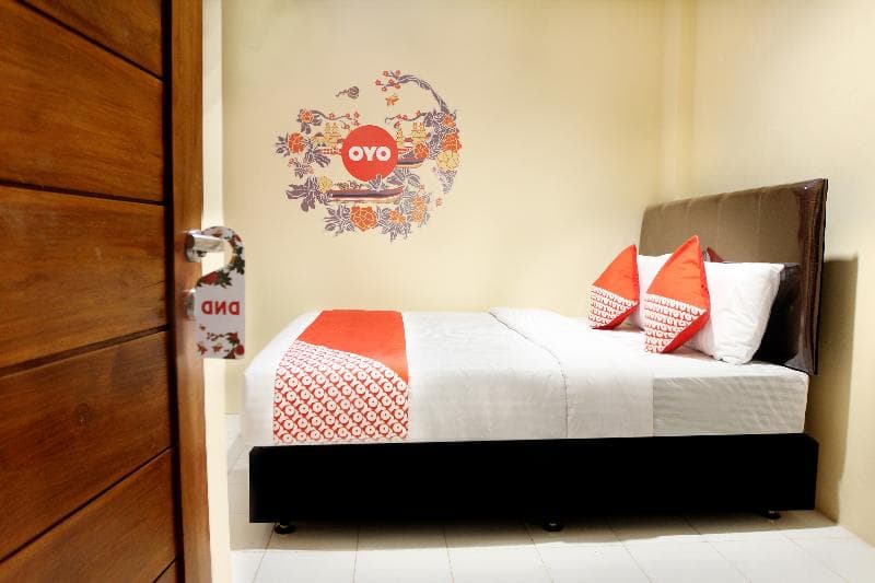 Oyo 121 Rumah Ayub Syariah 5