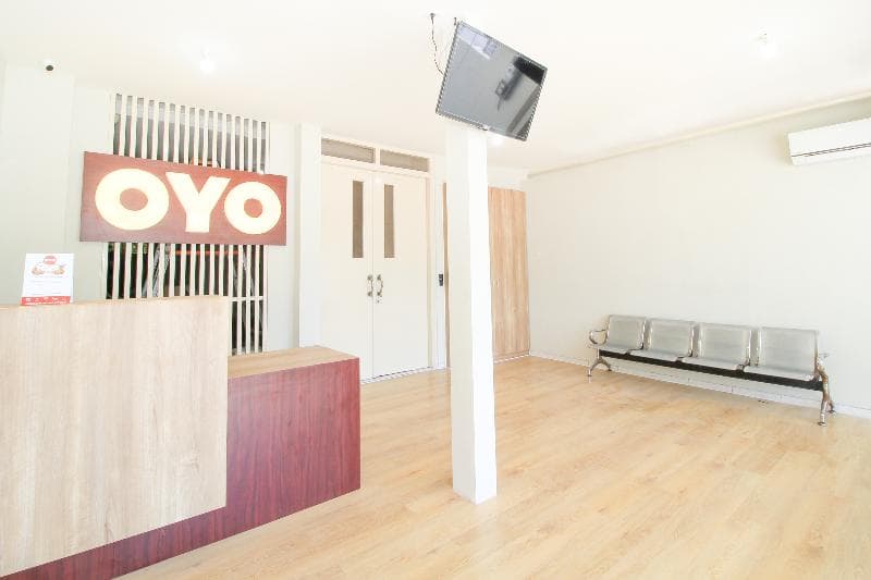Super Oyo 168 K-15 Residence 5