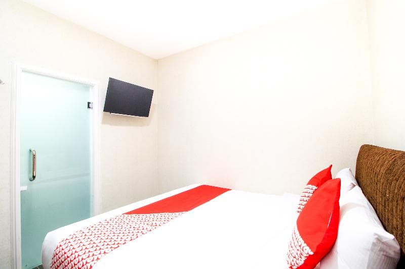 Oyo 217 A1 Hotel 5