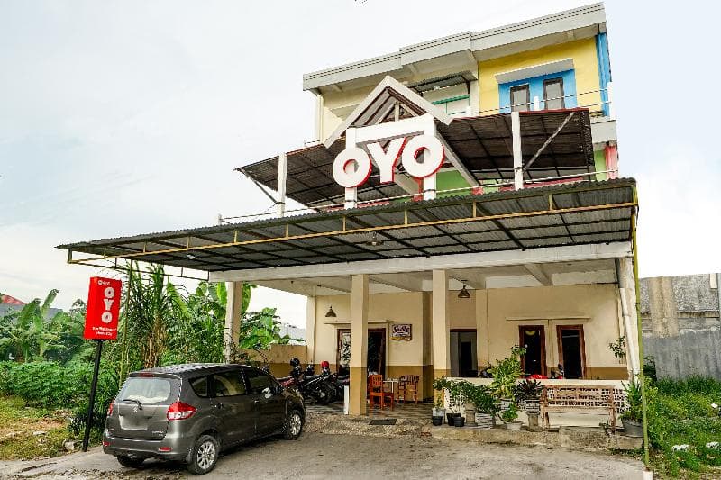 Oyo 475 Kartika Syariah Homestay photo 1