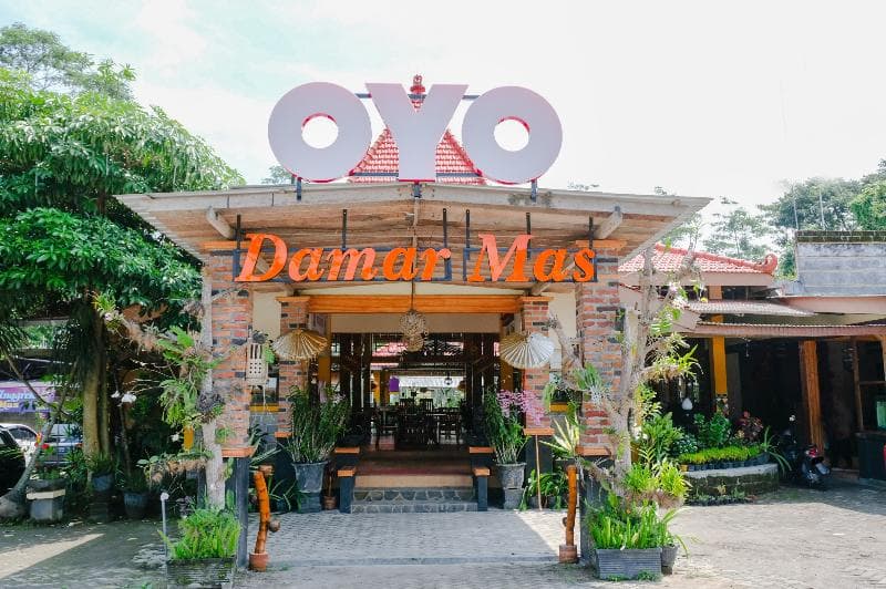 Oyo 563 Damar Mas Resort Lereng Kelud photo 1