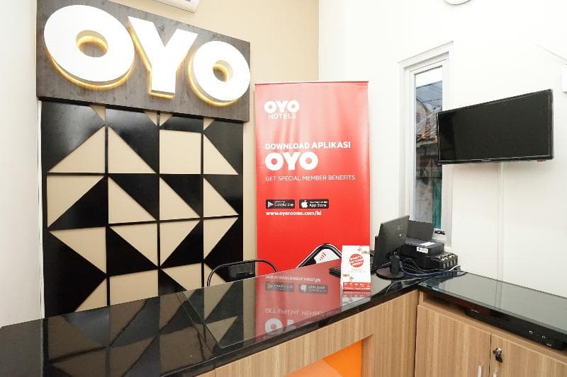 Oyo 614 Graha 8 Syariah 3