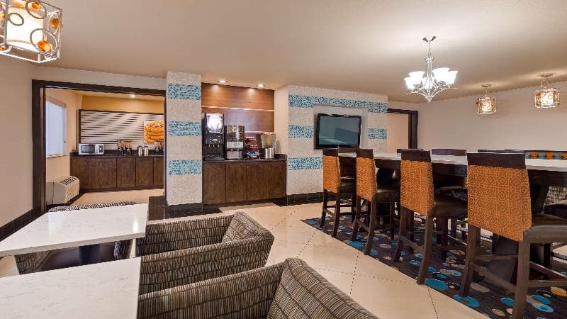 Best Western West Valley Inn photo 1
