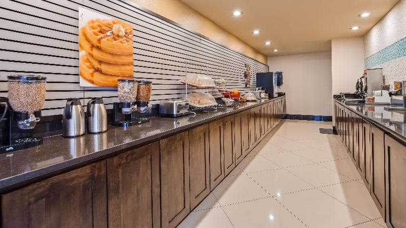 Best Western West Valley Inn 3