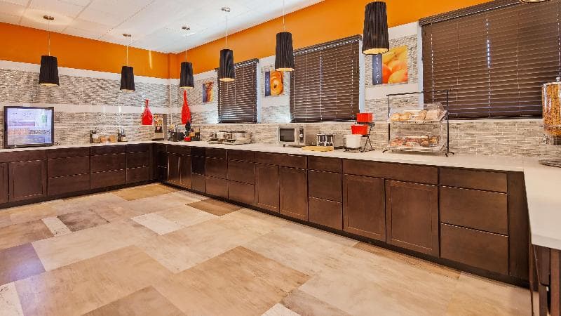 Best Western Plus Portales Inn 3