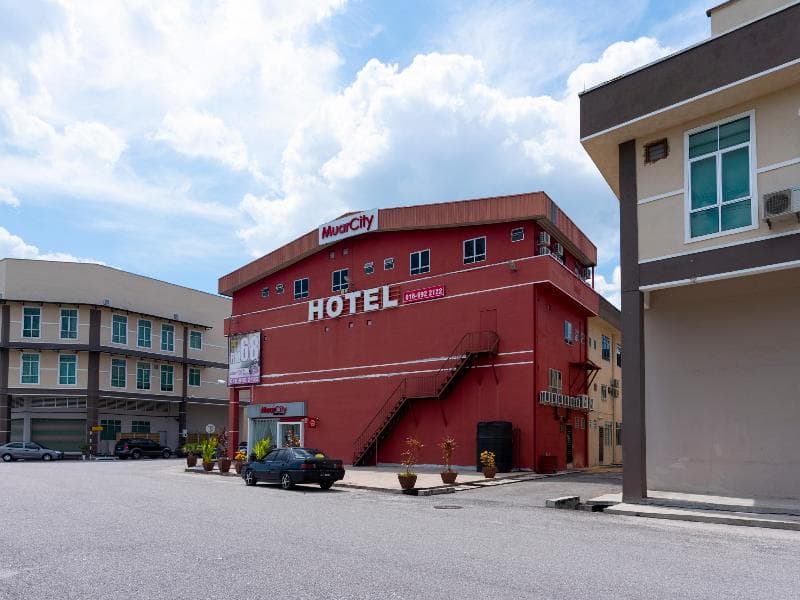 Oyo 756 Muar City Hotel 3