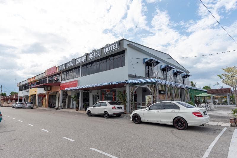 Oyo 778 Bmw 2 Hotel 2