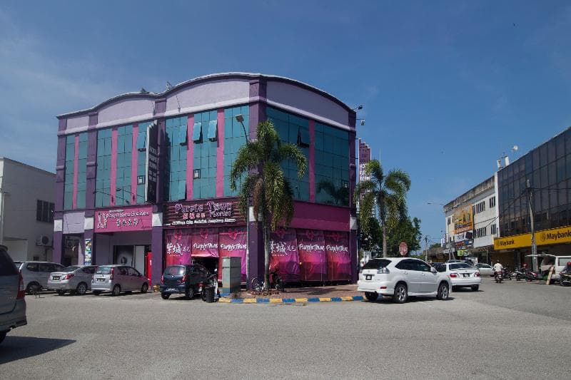 Oyo 880 Hotel Purple Town 3