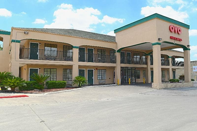 Oyo Inn & Suites Medical Center San Antonio 4