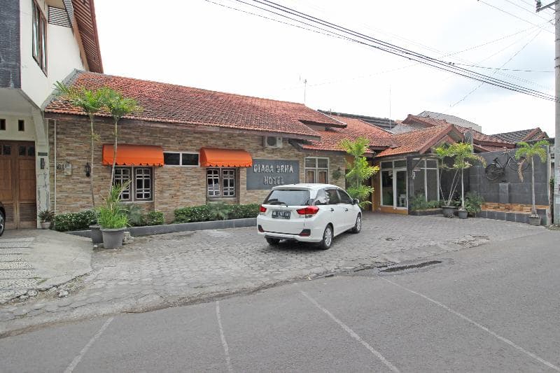 Reddoorz Near Pojok Beteng Yogyakarta 2