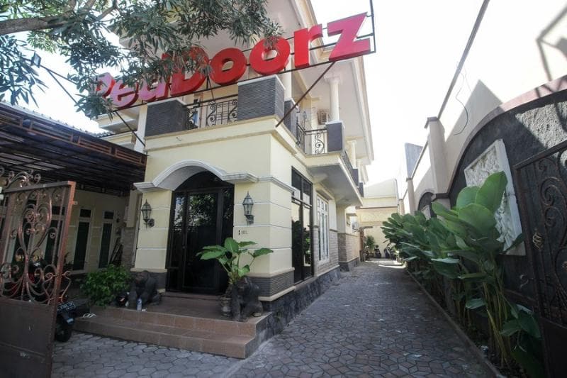 Puri Sagopi Guest House By Reddoorz 5