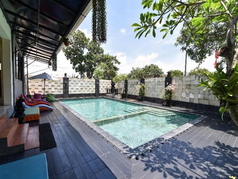 Reddoorz Plus Near Mall Bali Galeria 2 5