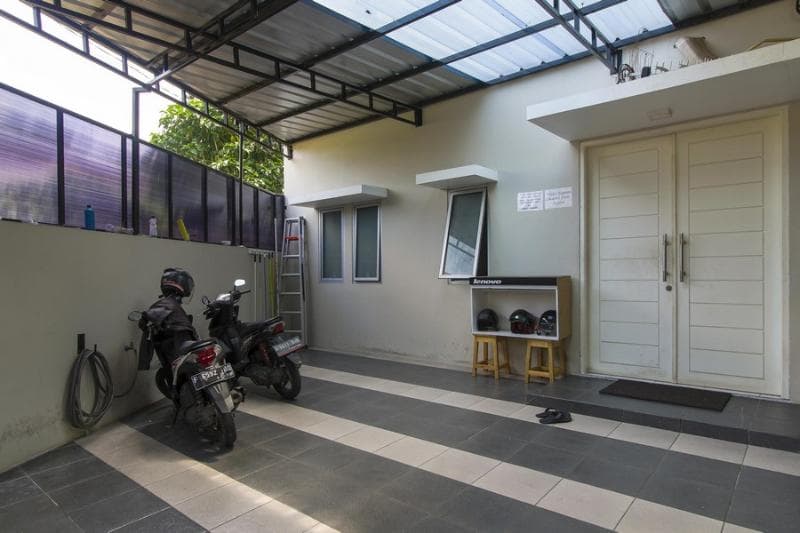 Reddoorz Near Central Park Mall 2