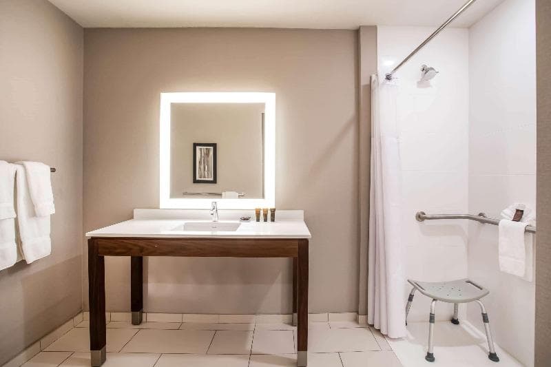 Wingate by Wyndham Denver Airport 3