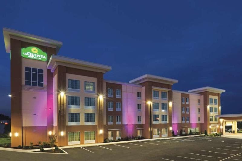 La Quinta Inn & Suites by Wyndham Paducah photo 1