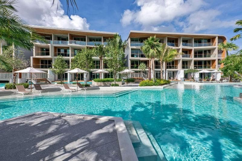 Wyndham Grand Nai Harn Beach Phuket 3