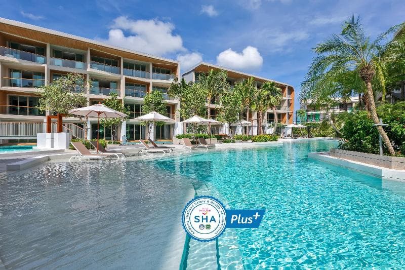 Wyndham Grand Nai Harn Beach Phuket photo 1