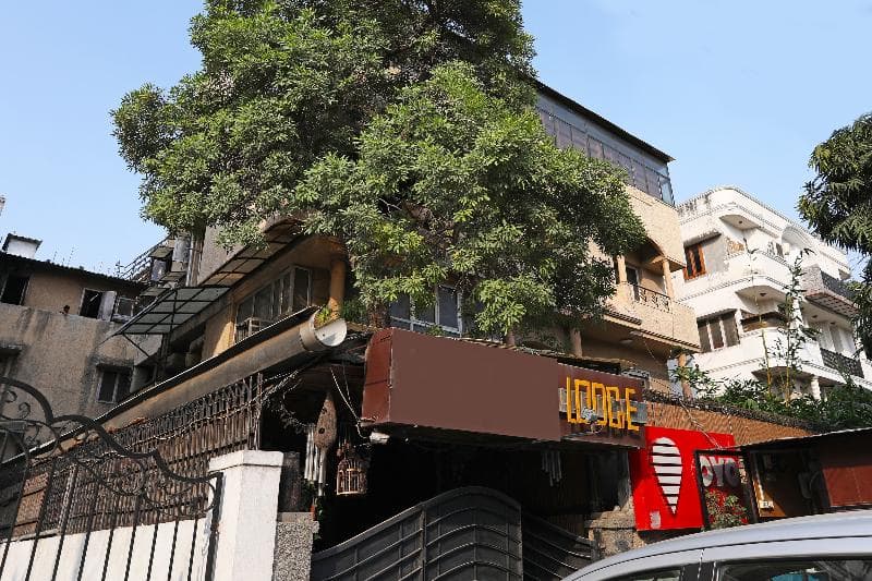 Hamilton Hotel 3