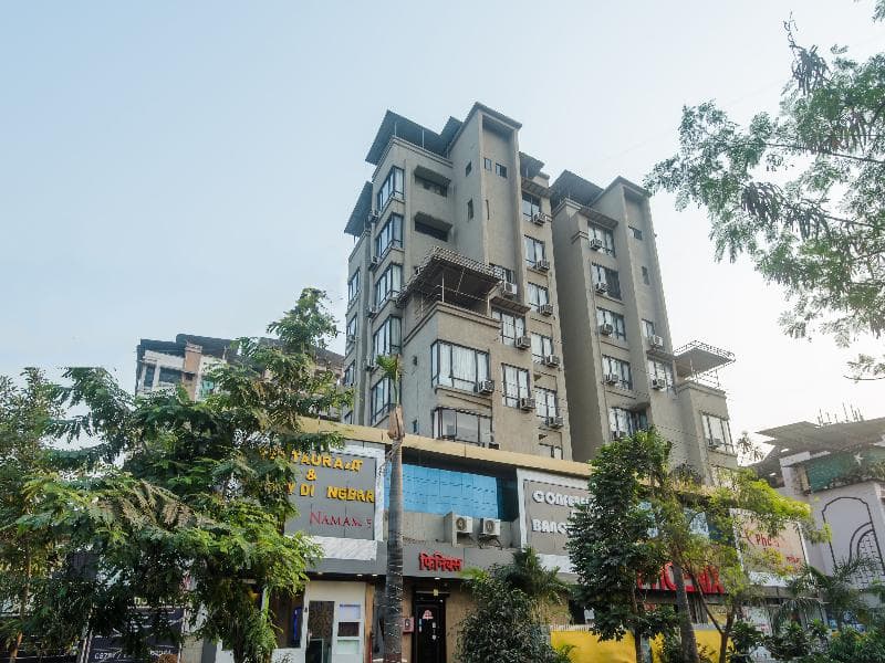 Phoenix Hotel 3