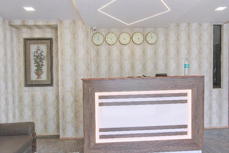 Oyo 24259 Hotel Blue Inn 4