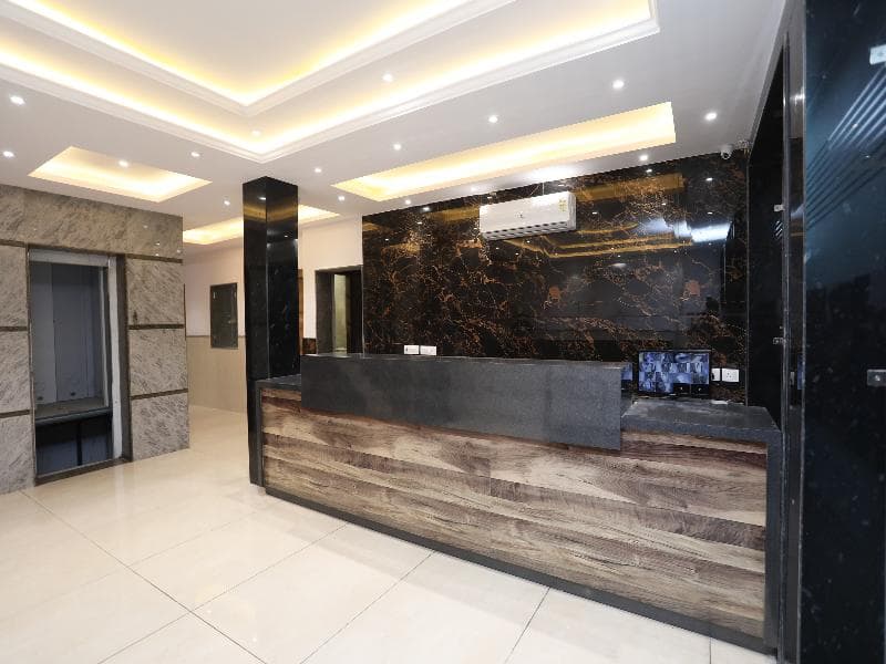 Hotel Ivy by OYO Rooms 5