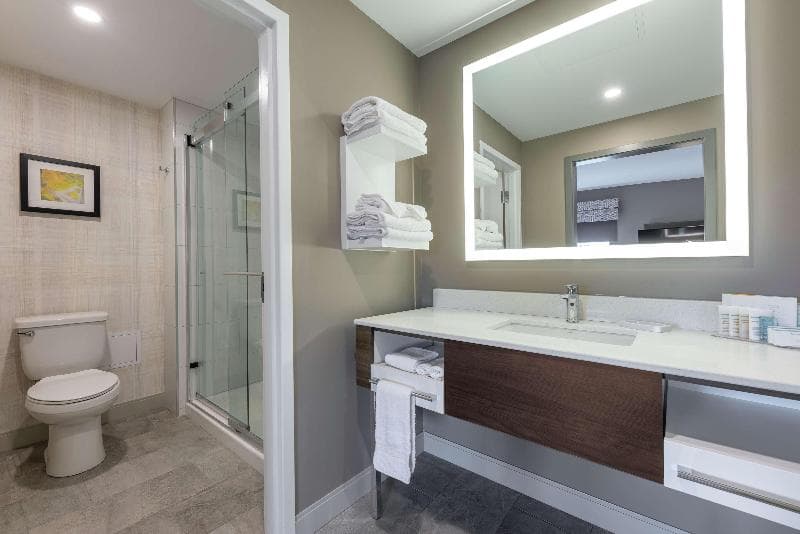 Hampton Inn & Suites Charlottetown 5