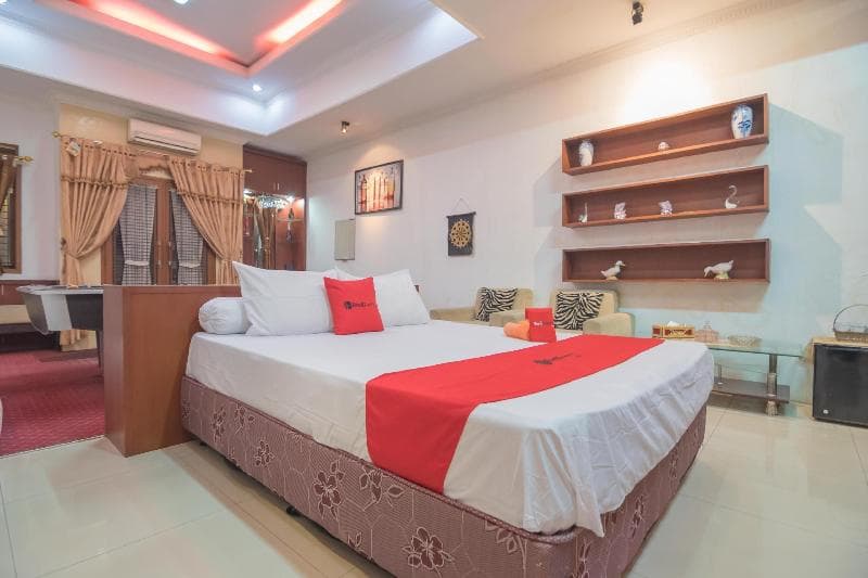 Reddoorz Near Margahayu Raya 2