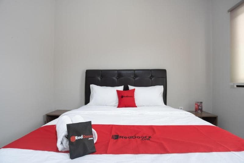Reddoorz Plus Near Jiexpo Kemayoran 3