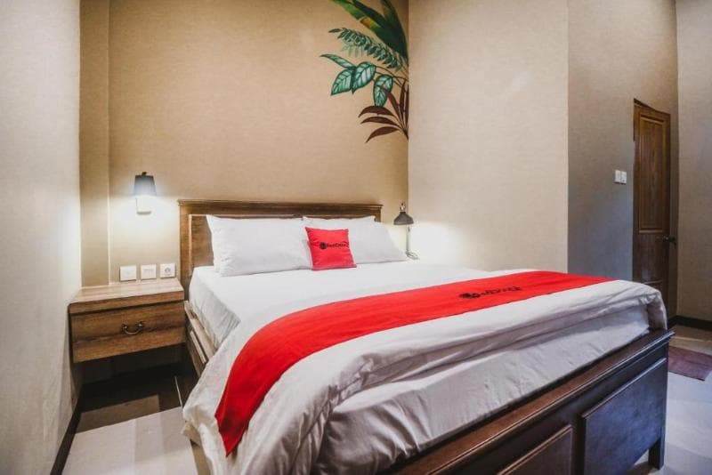 Reddoorz Plus Near Mall Slipi Jaya 1