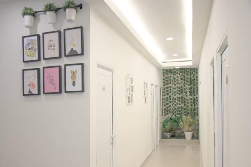 Reddoorz Plus Syariah Near Manggarai Station 3 5
