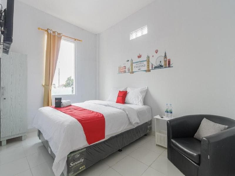 Reddoorz Plus Near Taman Rasuna Menteng photo 1