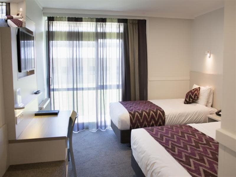 Wanaka Hotel 3