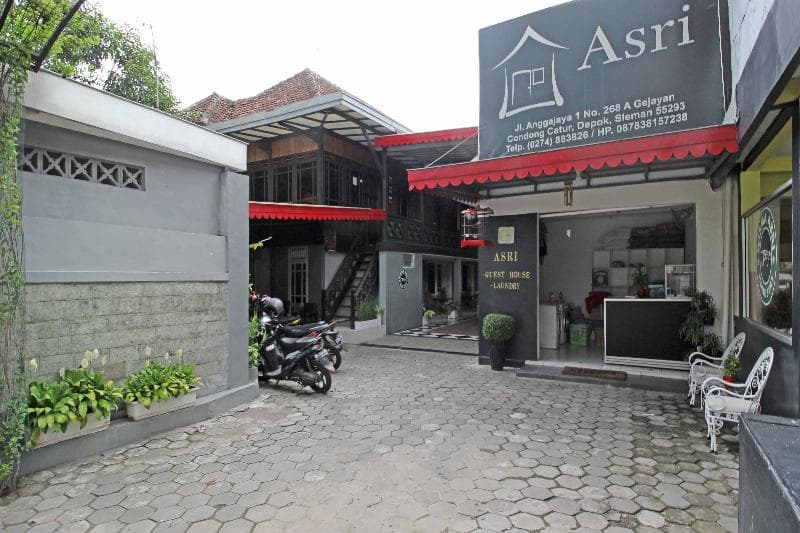 Reddoorz Near Terminal Condong Catur 5