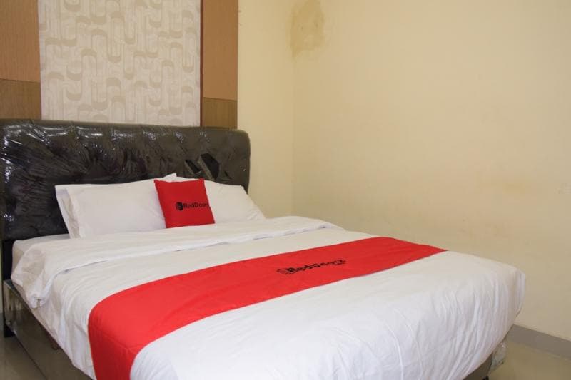 Reddoorz Syariah Near Jogja City Mall 2 5