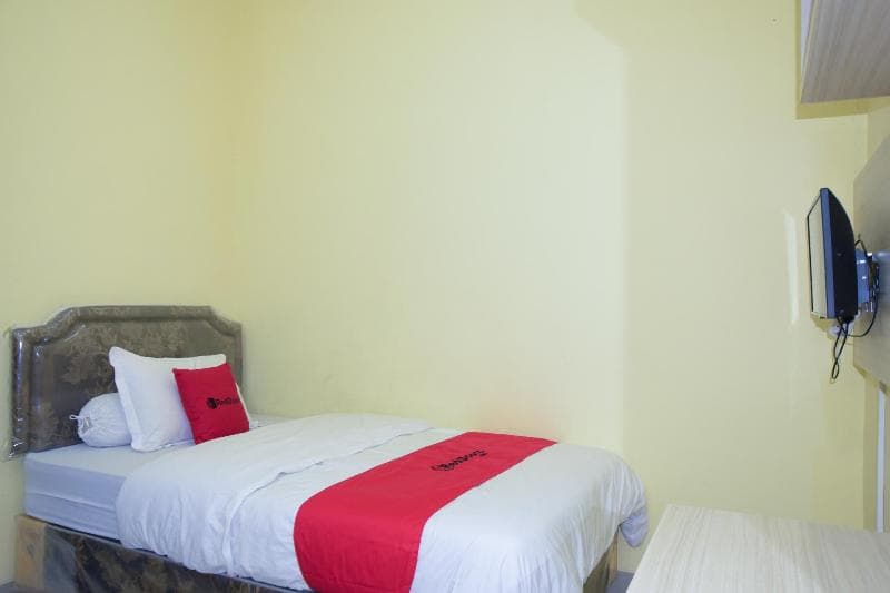 Reddoorz Syariah Near Jogja City Mall 2 photo 1