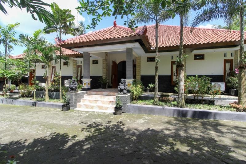 Reddoorz Near Museum Gunung Merapi 3